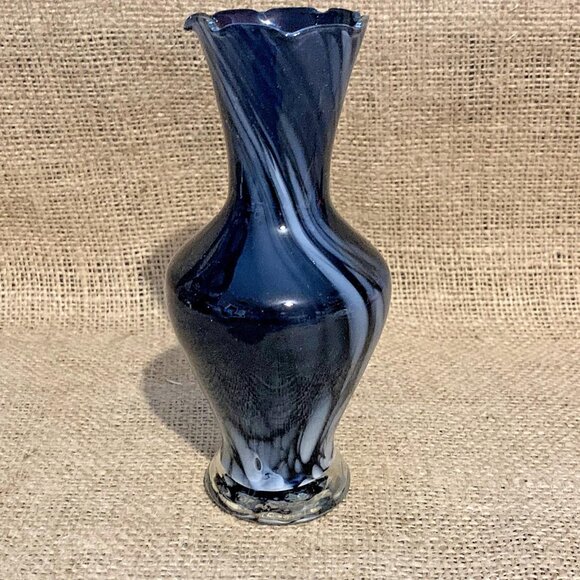6" Black Glass Bud Vase With White Splatter Swirl Tall FLAW - Picture 3 of 8